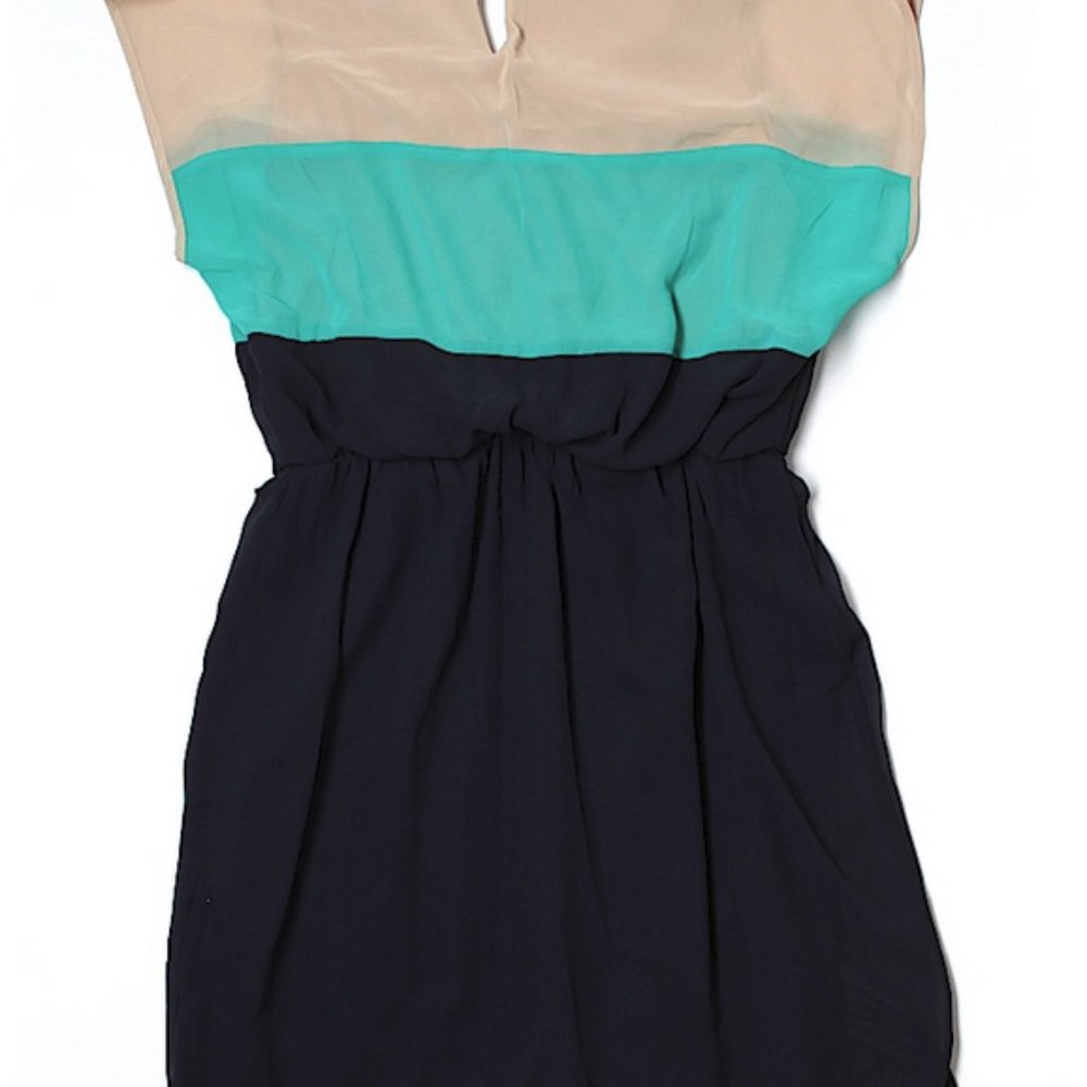 3/$25 Multi-Color Professional Dress - Picture 2 of 6